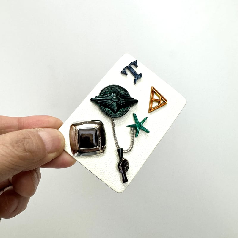 TOGA TOO / Metal pin set | glitter ONLINE STORE