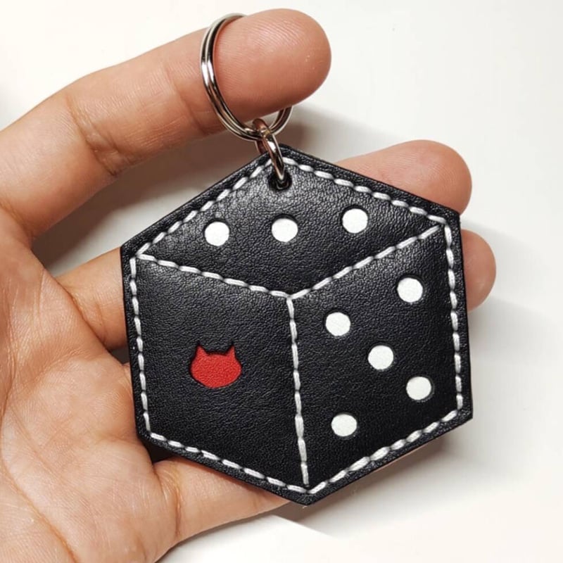 またたびロックンロール ダイス（キーホルダー） | MATATABI GARAGE