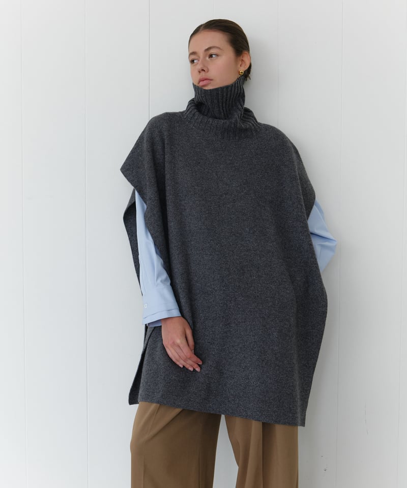 新品♡タグ付きNa.e Wool Poncho ウール ポンチョ gray Wool Poncho | Na.e