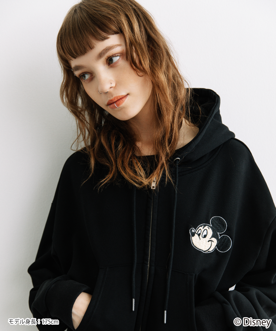 Disney / EMBROIDERY ZIP HOODIE(ミッキー)【WCJ-TD-044
