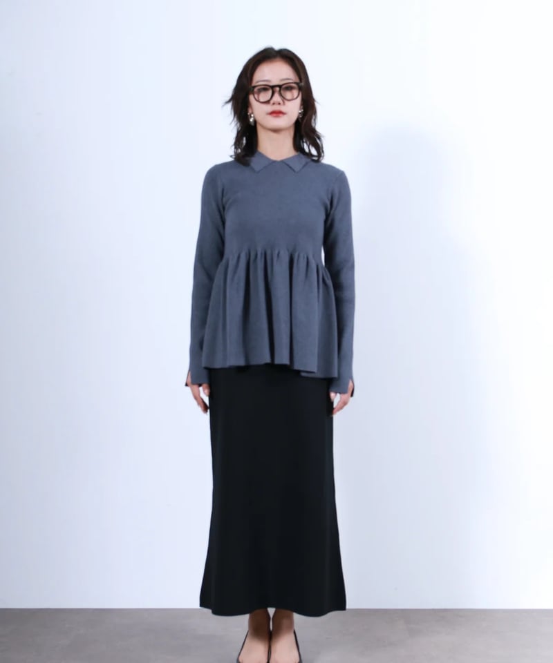 torrazzo donna（トラッゾドンナ）】衿付リブニットフレアトップス