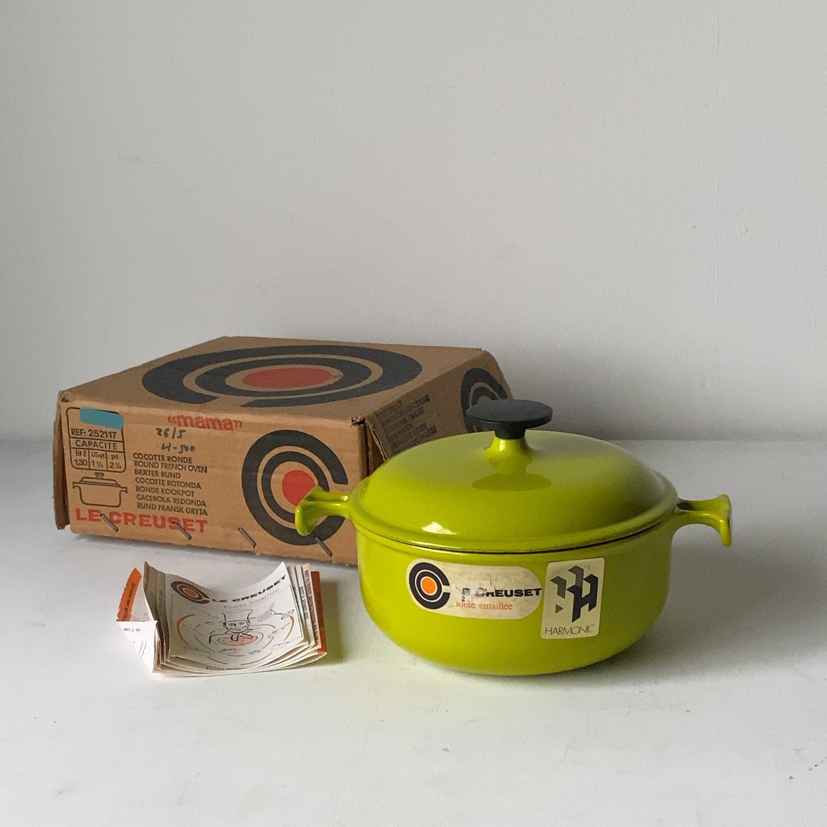 Le Creuset ル・クルーゼ ”Mama”シリーズ ココットロンド 17 ママシ