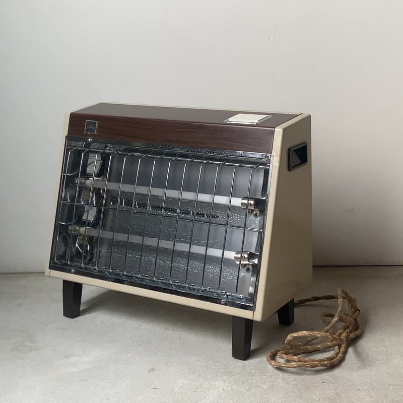 TOSHIBA オールド東芝電気ストーブ SR-810 800w ピアノスイッチ 東京