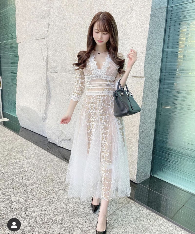 Vネックシースルーワンピース 2色展開 | celeste