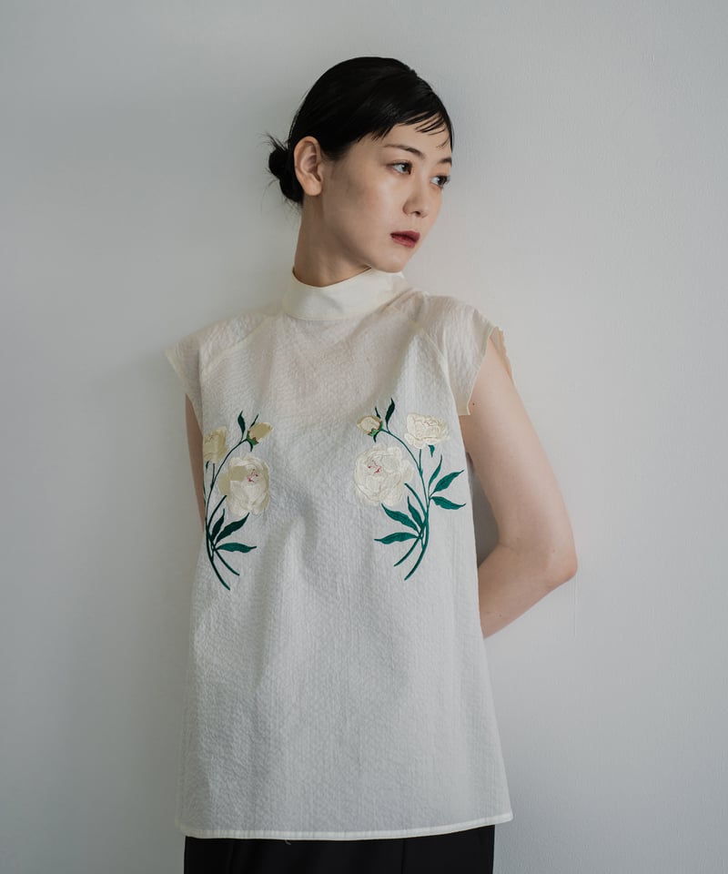 花を着るブラウス#01【芍薬】-ivory- | iCONOLOGY