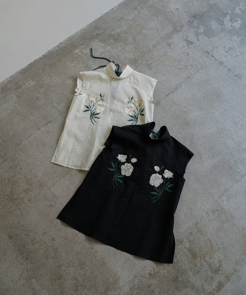 花を着るブラウス#01【芍薬】-ivory- | iCONOLOGY