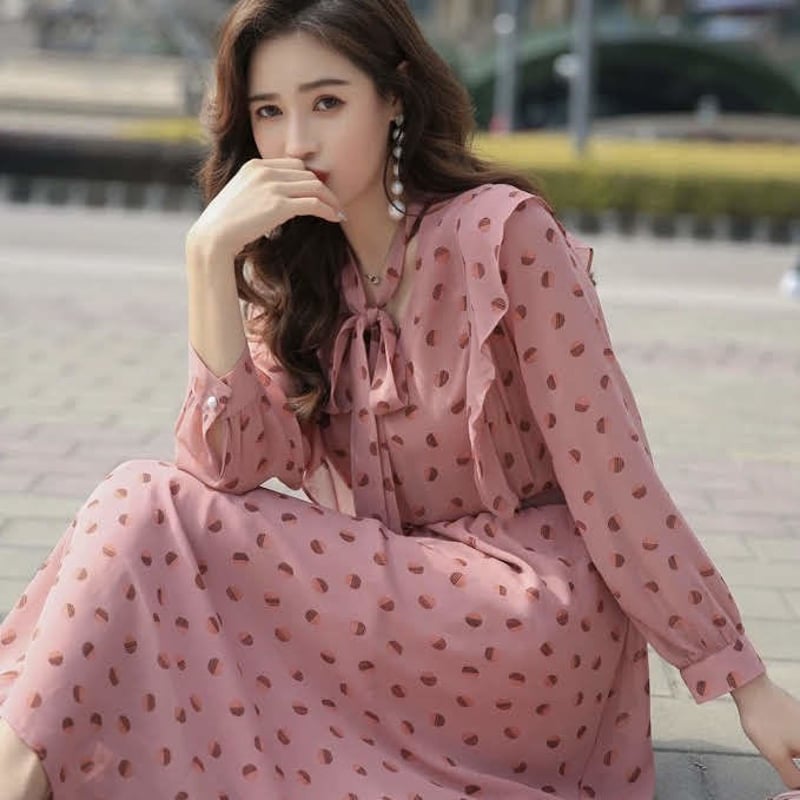 ドットシフォン ベルト付きワンピース 胸元リボン ピンク | LILIANA