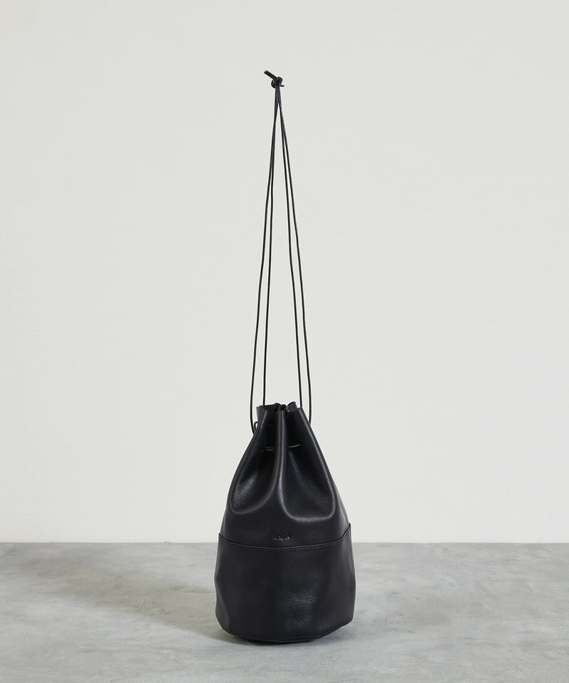 And A アンドエー / FINE LEATHER DRAWSTRING BAG【S】牛革巾
