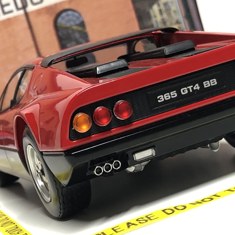 KK scale 1/18 Ferrari 365 GT4/BB 1973 レッド フェラーリ