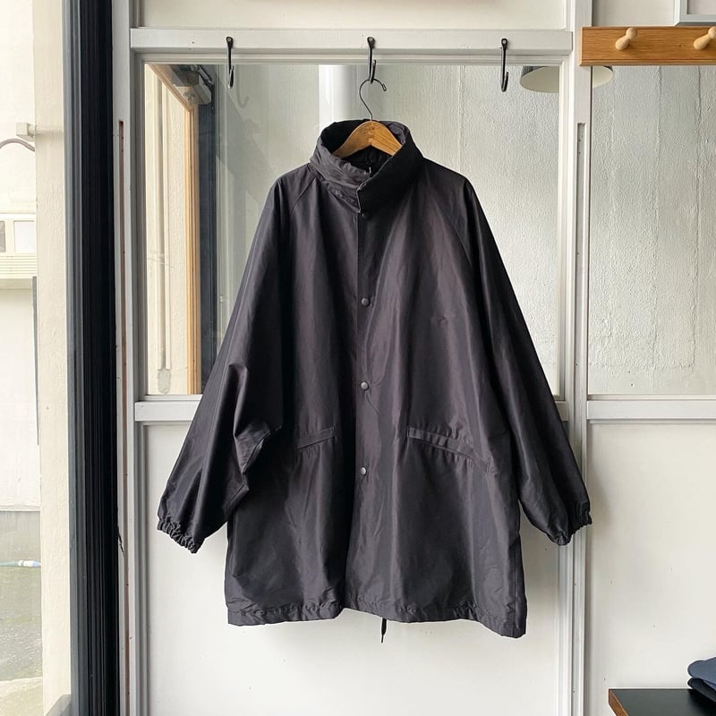 COMOLI コットンシルク フーデッドコート | Less Higashikawa