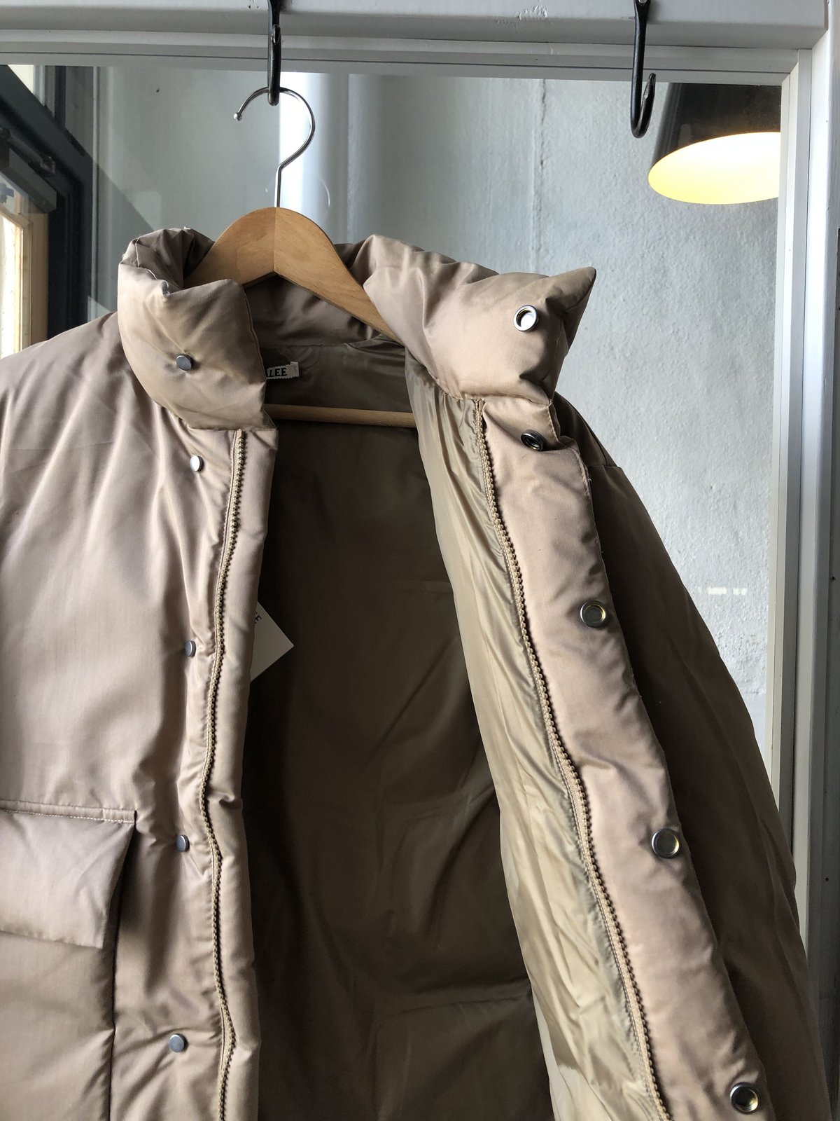 AURALEE LIGHT FINX POLYESTER DOWN JACKET (Wome