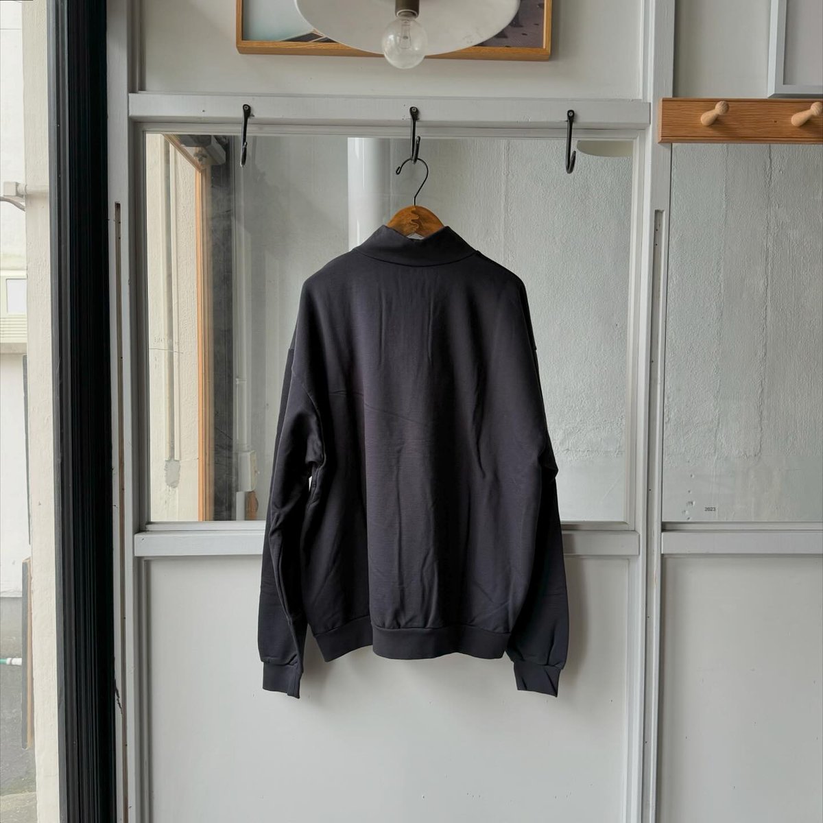 AURALEE ELASTIC HIGH GAUGE SWEAT HALF ZIP P/O |