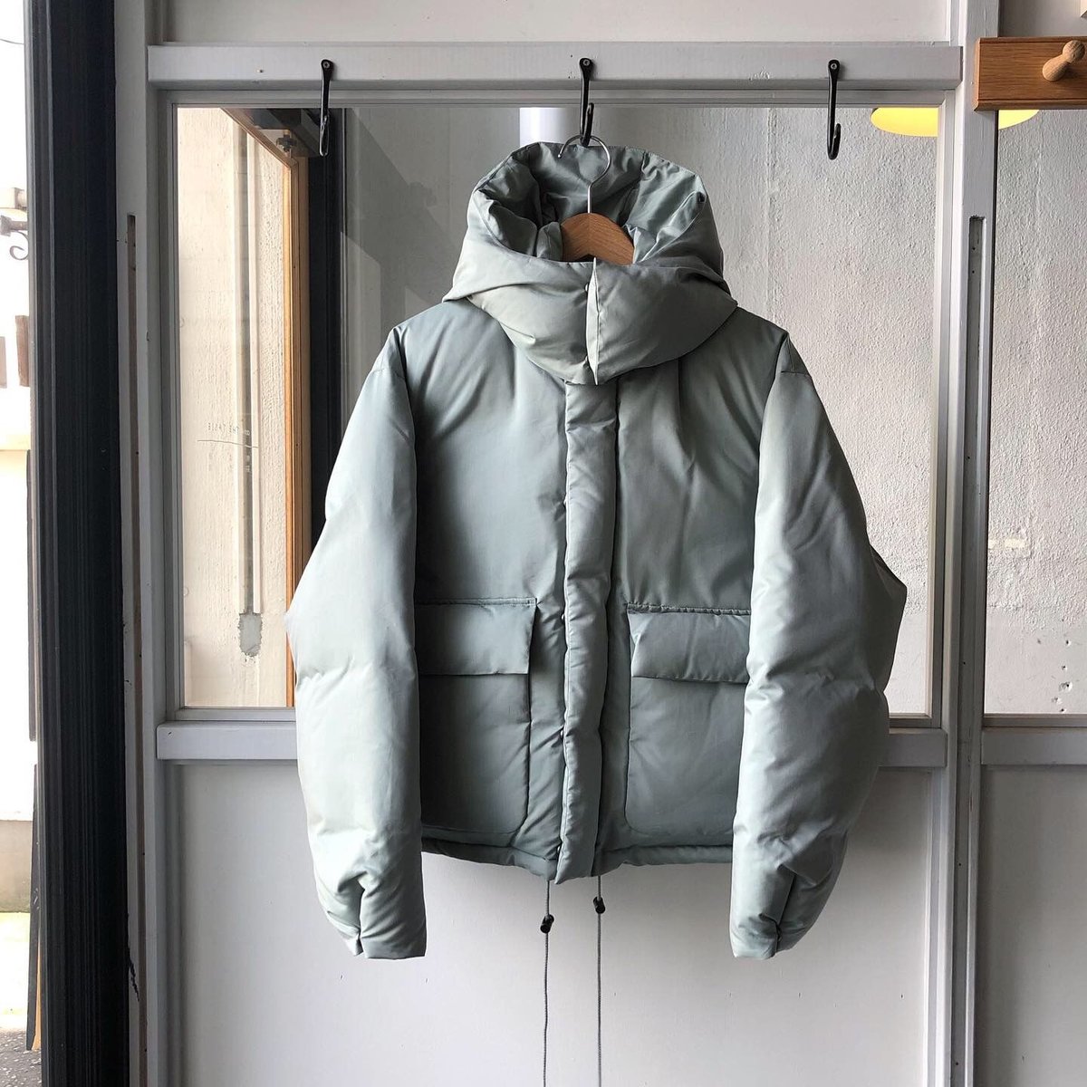 AURALEE LIGHT FINX POLYESTER DOWN JACKET (Wome