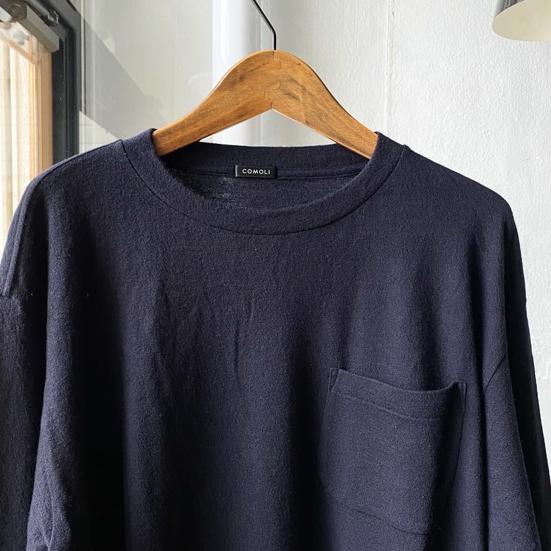 COMOLI ウール天竺 長袖クルー | Less Higashikawa