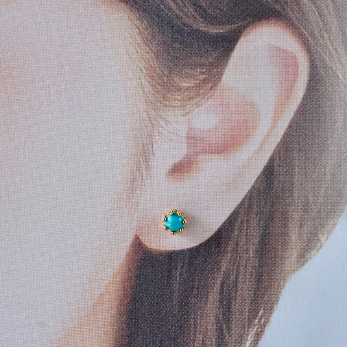 Handmade】アリゾナターコイズ クラウンモチーフ スタッドピアス 18k