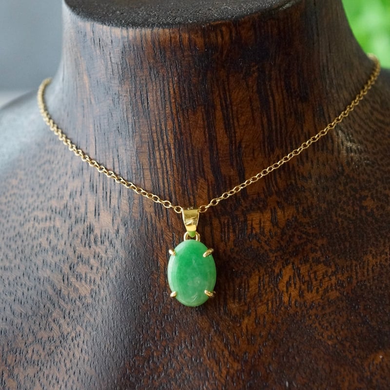 Handmade】翡翠（ヒスイ・ジェイダイト）ペンダントトップ 18kgp