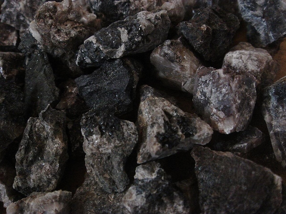 1袋】 稀少 チェコ産 ピッチブレンド ボトリオイダル 原石 ラジウム