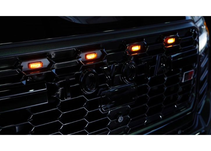 ランドクルーザー300 GR SPORT専用グリルマーカーキット | GMG ONLINE SHOP