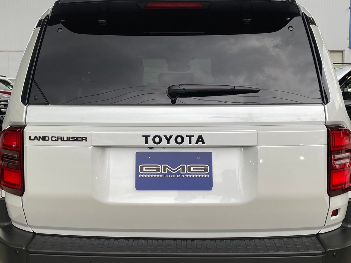 ランドクルーザー250 ZX,FE用カラードリアガーニッシュ | GMG ONLINE SHOP