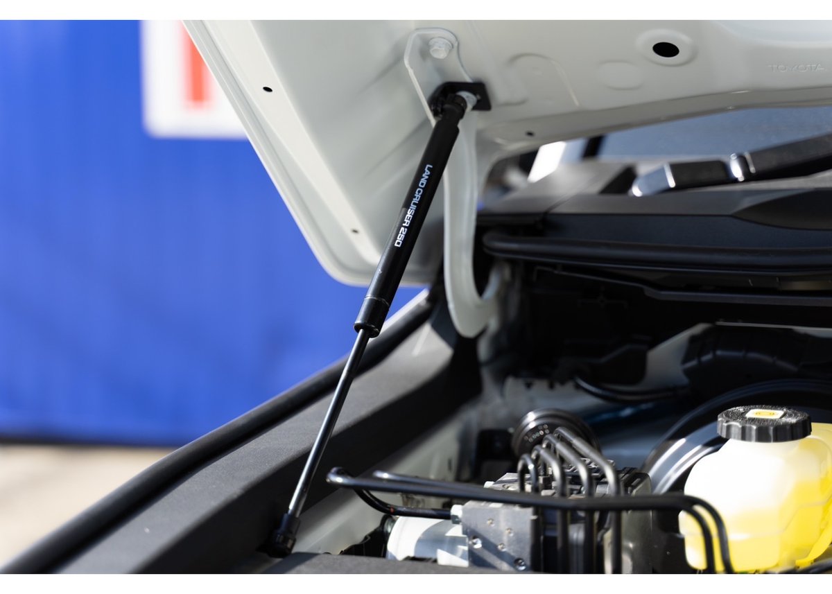 改良版】ランドクルーザー250専用 ボンネットダンパーキット | GMG