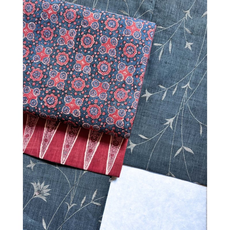 スマトラ島渡り印度更紗 九寸名古屋帯 縹色A （仕立て上り） | 古布と