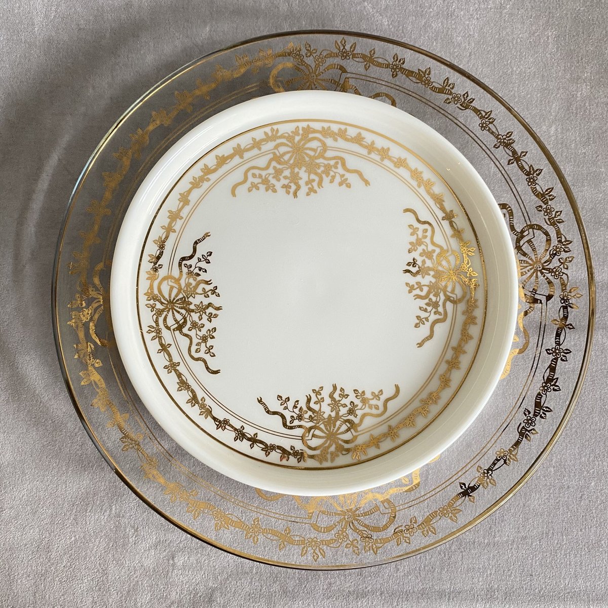 ゴールドリボン ガラスプレート | Velvety