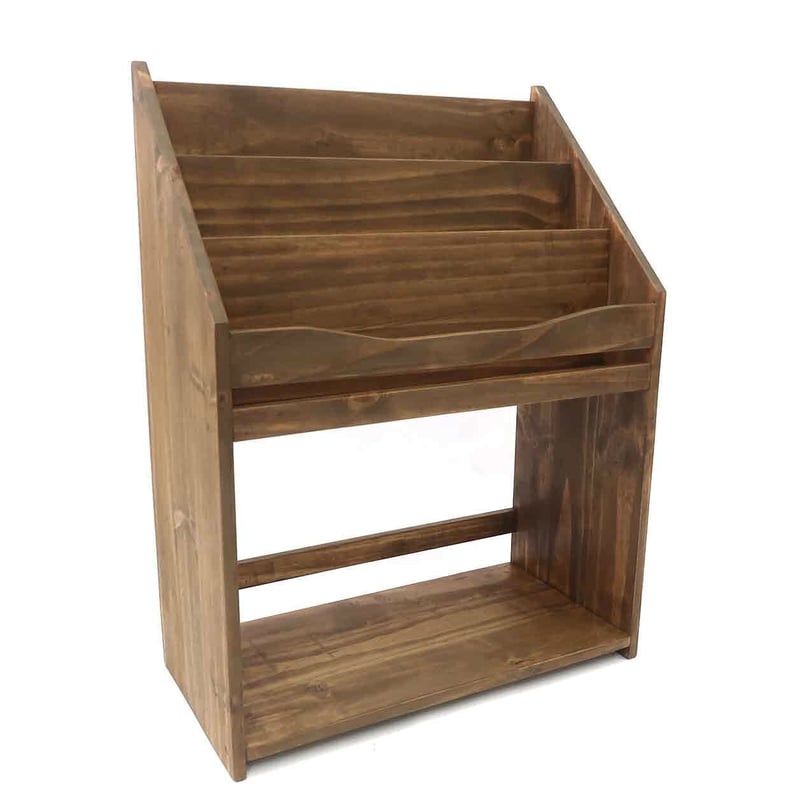 パイン材で作られた懐かしい佇まいのマガジンラック / NEIN MARKE 木製