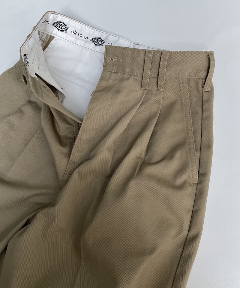 ok.soon×dickies 2tuck tapered chino pants | ok