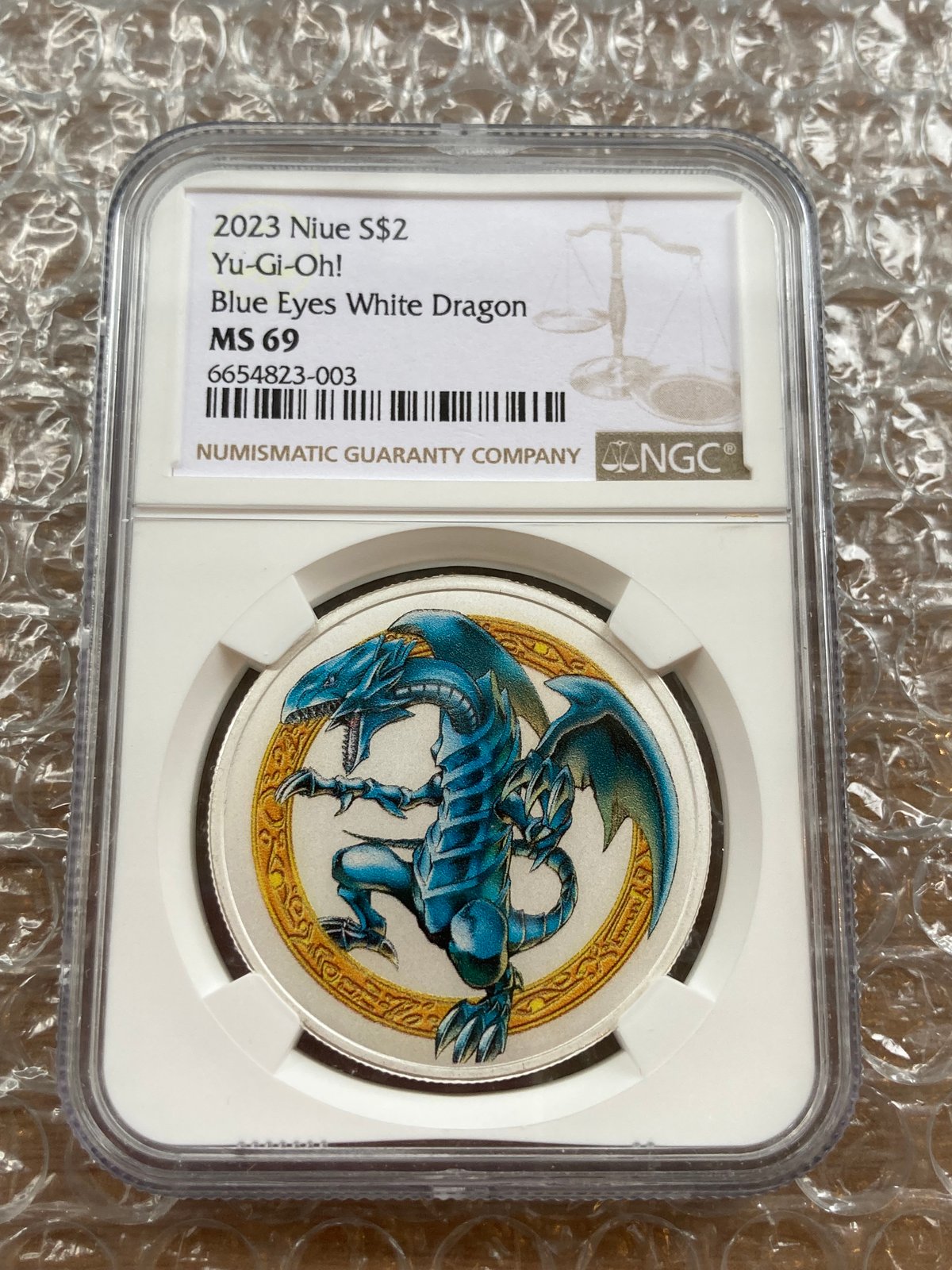 NGC鑑定MS69】25周年記念版 遊戯王 ブルーアイズホワイトドラゴン 青眼