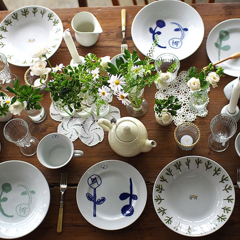 ミナ ペルホネン BLUE FLOWER ミディプレート21cm | piccolina |