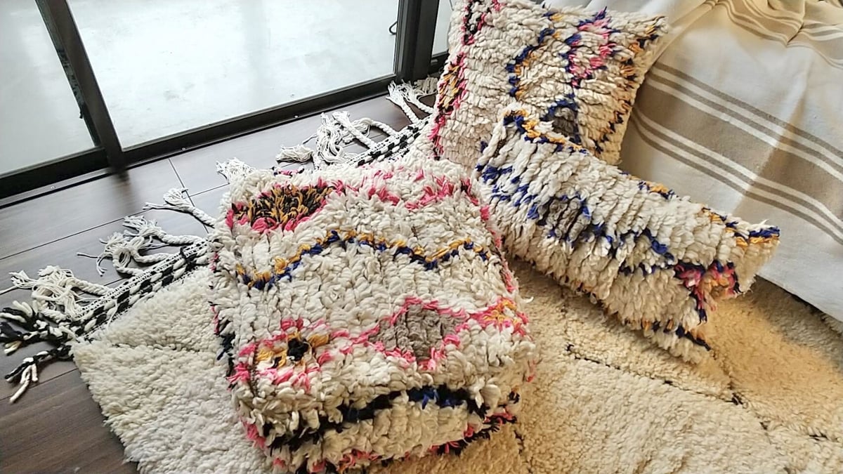 ☆未使用 モロッコ プフ pouf アジラル オットマン クッションラグ