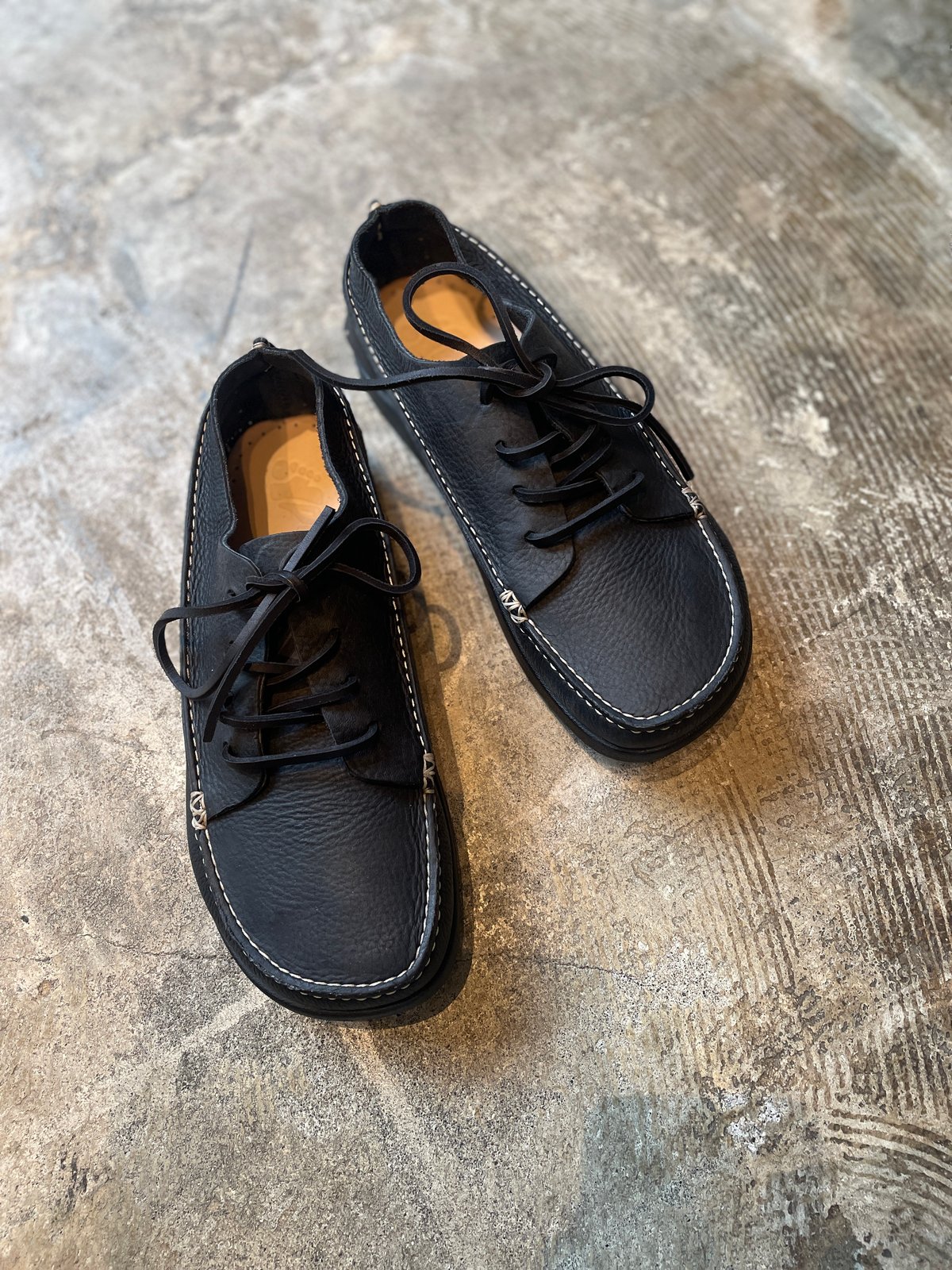 レザーモカシンシューズ Yogi England | THE M.B