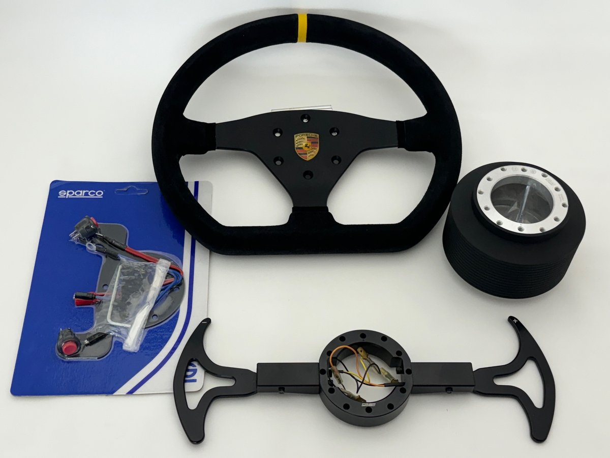ポルシェMS純正991CUPカー用ステアリング+パドルシフター+ワークスベル