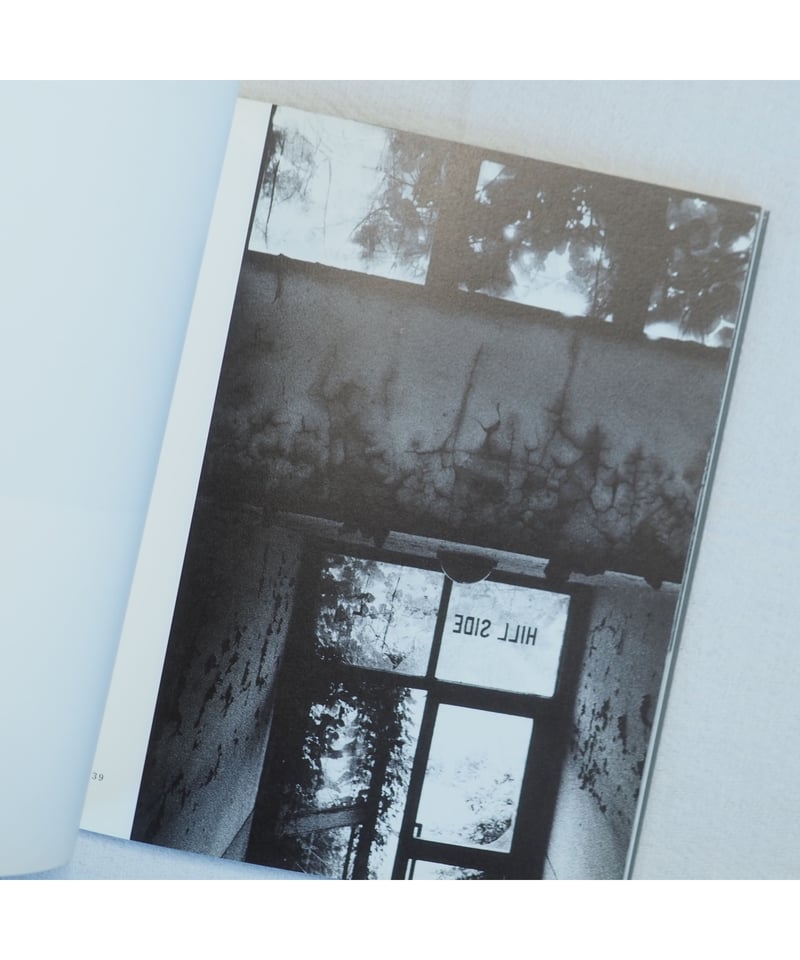 CLUB & COURTS YOKOSUKA YOKOHAMA｜石内都 | button