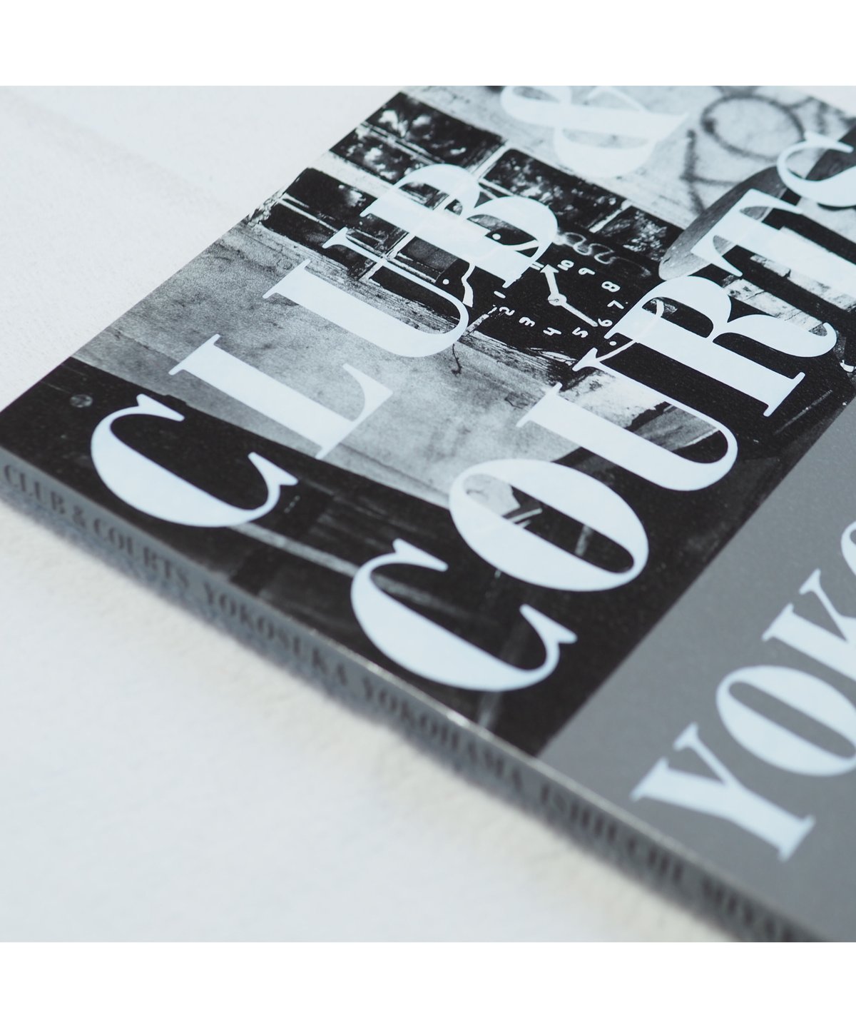 CLUB & COURTS YOKOSUKA YOKOHAMA｜石内都 | button