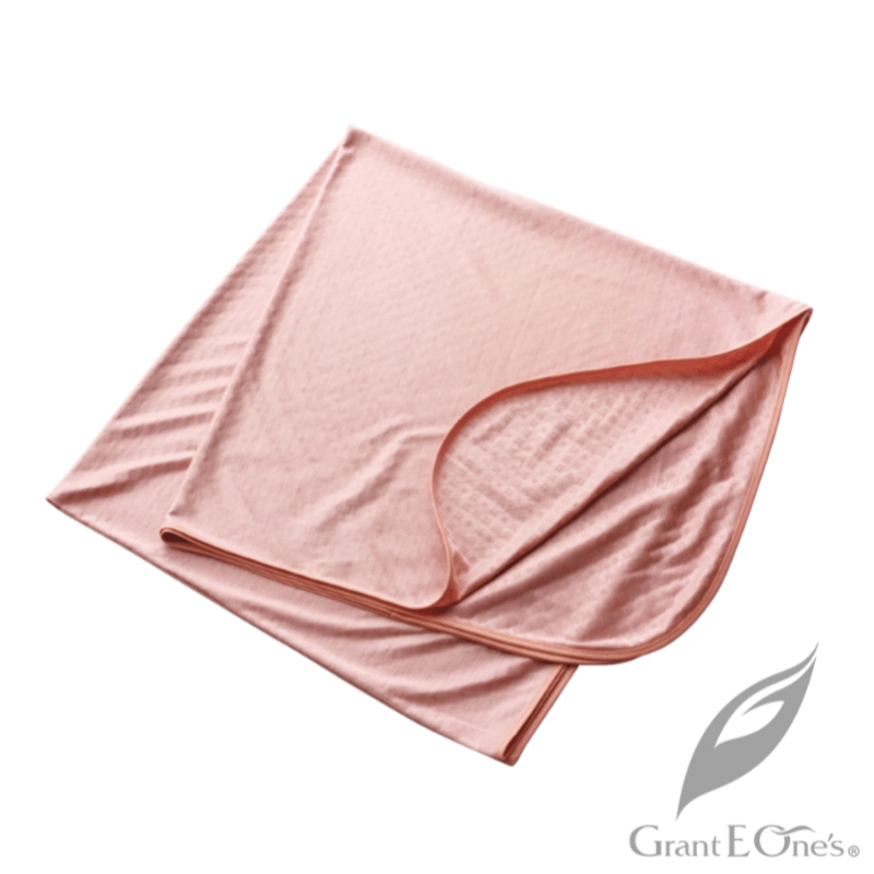 ダイヤモンドホルミーハーフケット 150×80cm ネイビー、ピンク