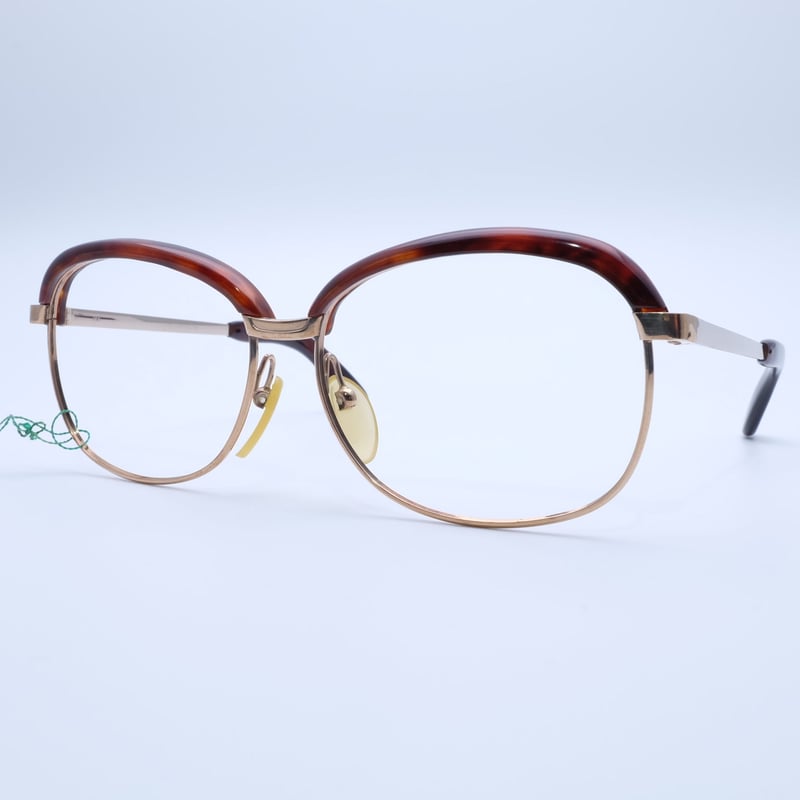 ESSEL HOYA FRANCE 本鼈甲 No.692 | Mellow Stock