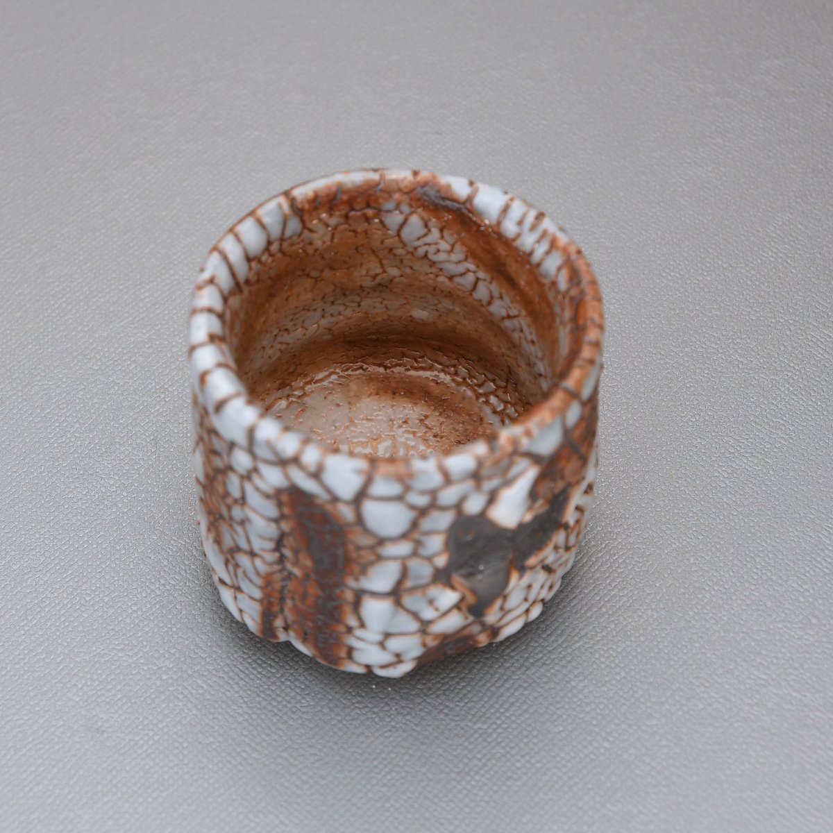 鈴木伸治 赤志野 ぐい呑み 鈴木伸治さんの作品をご紹介いたします