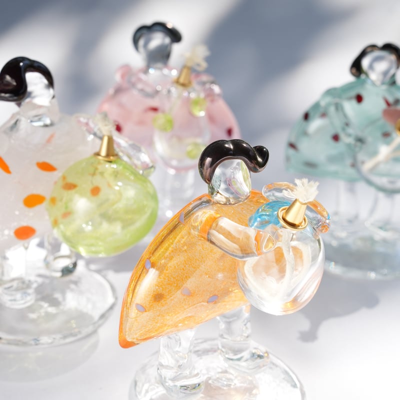 おんなのこのオイルランプ/オレンジ×水色 | キッタヨーコ