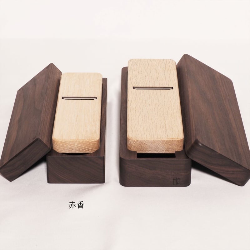 赤香 鰹節削り器 台屋 青紙×ウォルナット | sumaoのONELINE SHOP