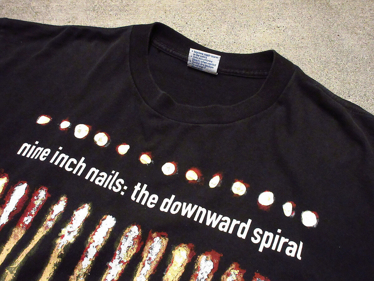 ビンテージ90's○Nine Inch Nails : The Downward Spiral