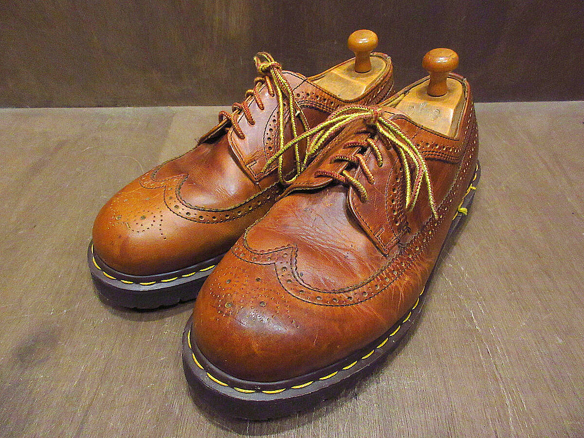 MADE IN ENGLAND Dr.Martens 3989ウイングチップ5ホールシューズ茶