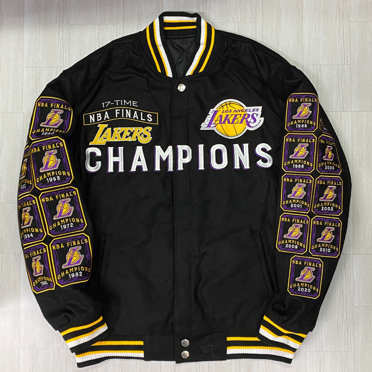 chika】LAKERS スタジャン 青 chika】LAKERS スタジャン 青 LAKERS