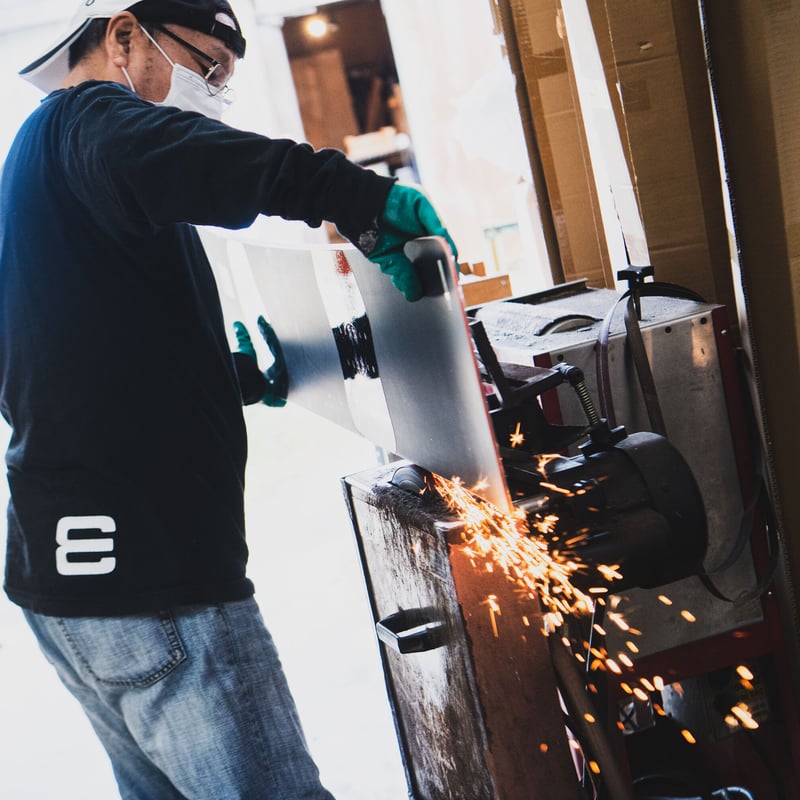 新品スノーボード専用】サンディング プレチューンナップ | Mountain