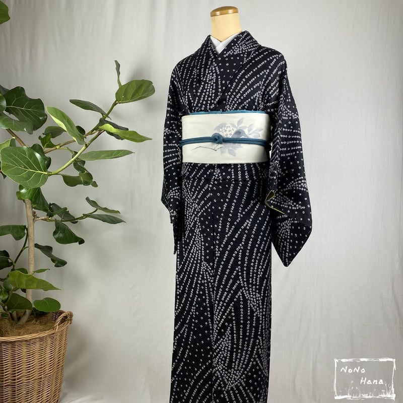 小紋】正絹 総絞り 黒 | 野の花