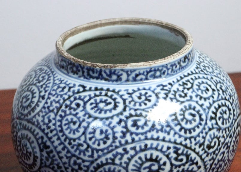 江戸中期染付蛸唐草文沈香壺 | 吉祥寺PukuPuku