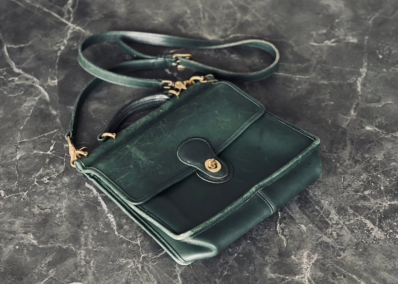 old coach green shoulder bag | weekend tokyo