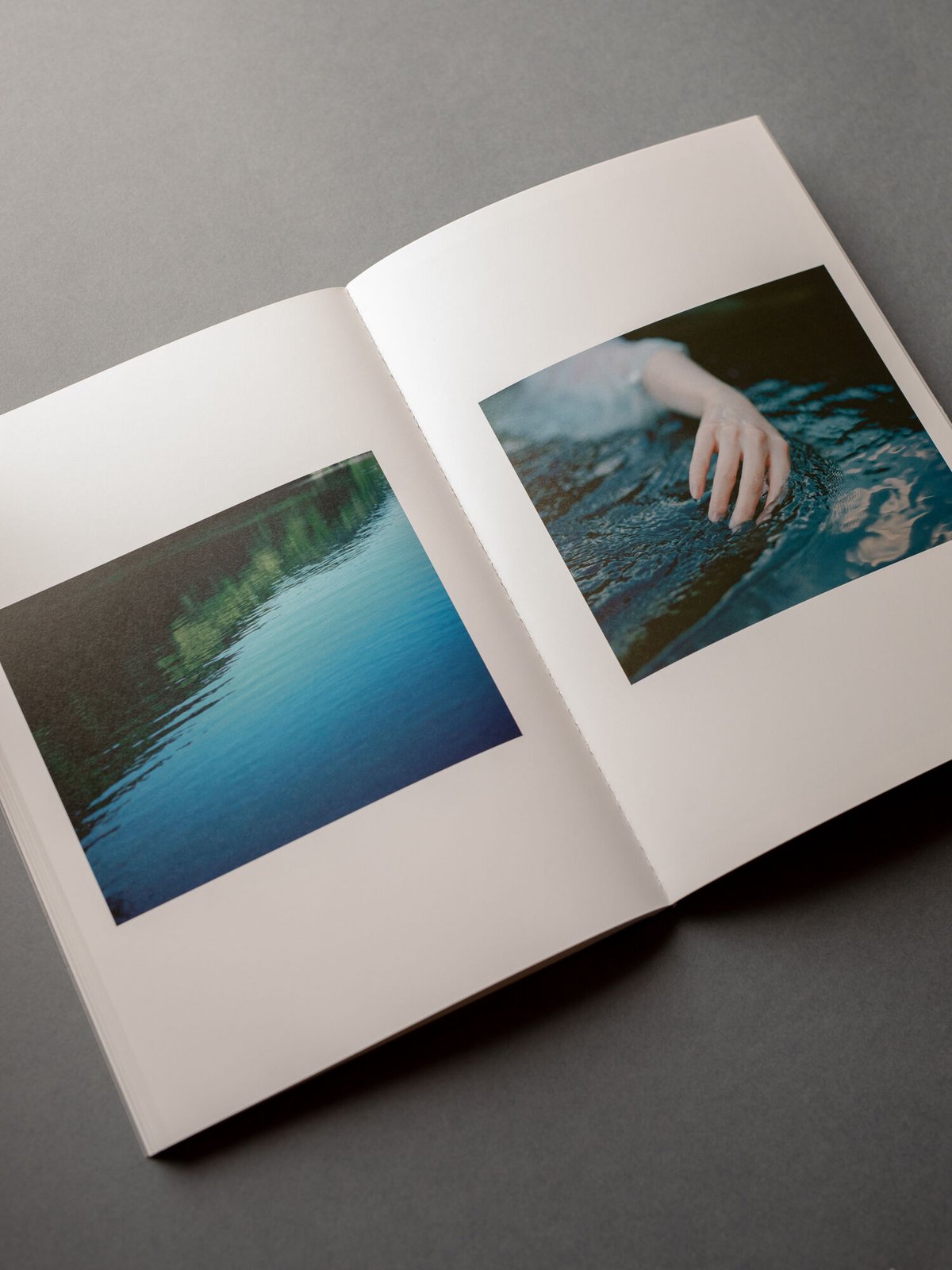 大林直行写真集「おひか 濃藍」 | Naoyuki Obayashi Online Store