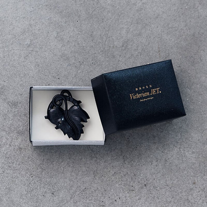 ヴィクトリアンジェット【3点セット】ネックレス・ピアス/イヤリング