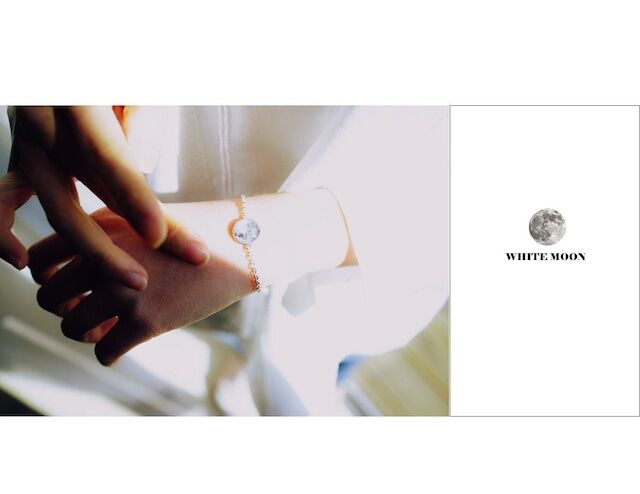 ホワイトムーンブレスレット wingbling 正規品 ASTRO チャウヌ 着用